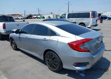 2016 Honda Civic Lx z USA, uszkodzony, nr VIN 2HGFC2F51GH561105